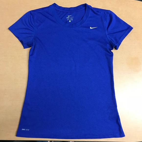 Nike Tops - Nike Dri-Fit T-Shirt Women's Sz S